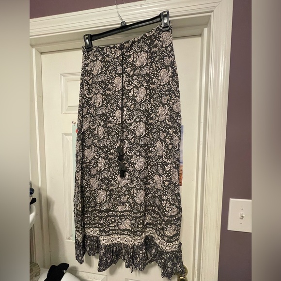 Spell Dresses & Skirts - SPELL Little Bird Maxi Skirt size L
